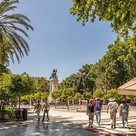 Waou Cosy I Sevilla Cathedral Exterior foto